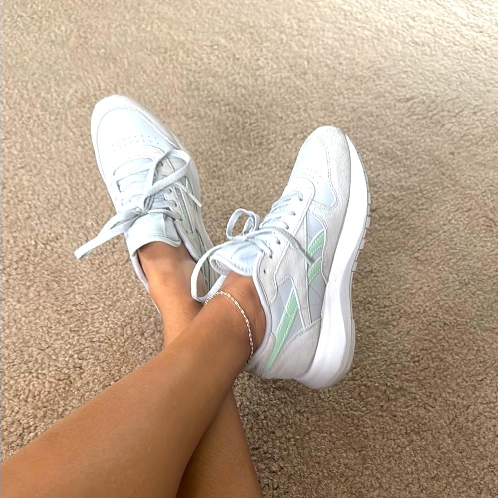 Reebok Women's Classic Sneakers - White and Mint